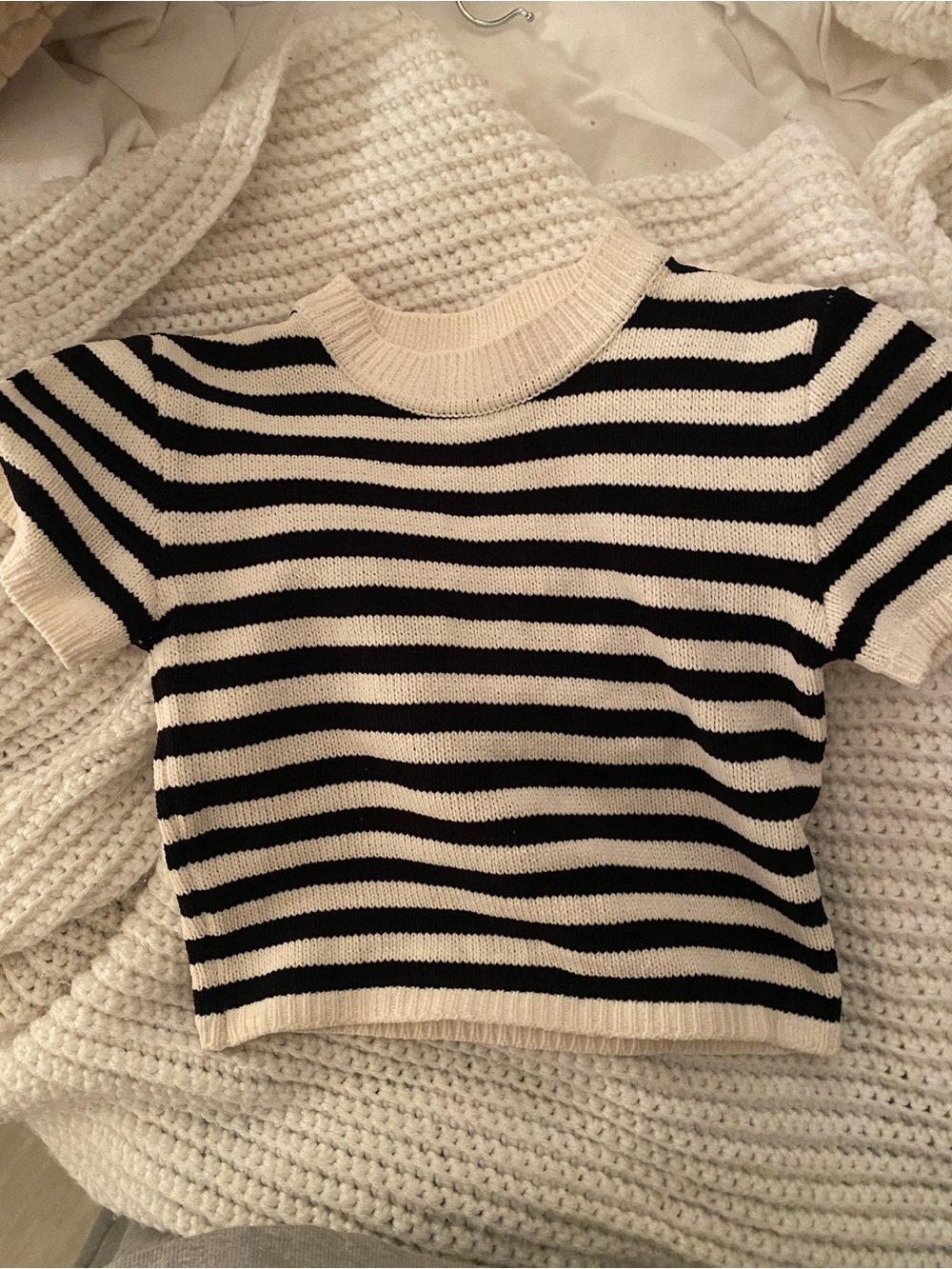 Zara knit navy cream striped crop short sleeve top